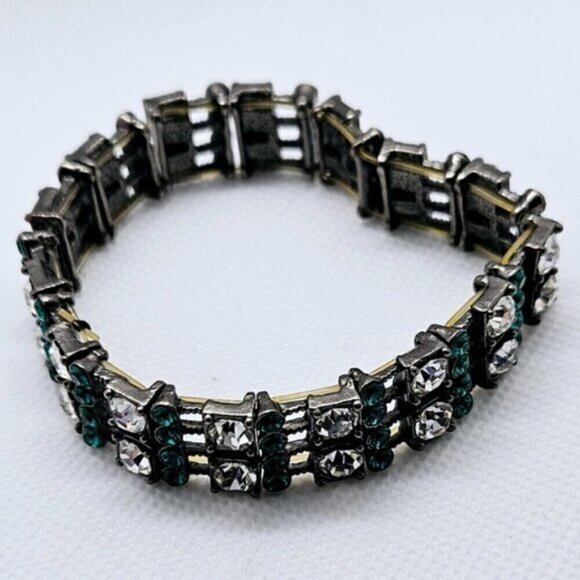 Double Row Open-Back Emerald Rhinestone Stretch Bracelet - Picture 4 of 4